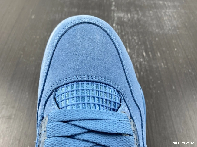 Rep 4 UNC Jordan HO12MNJDLS247 Retro (PE) 0713